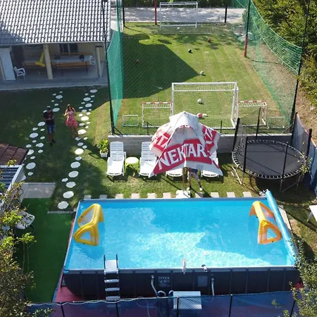Vikendica A1 Holiday home *